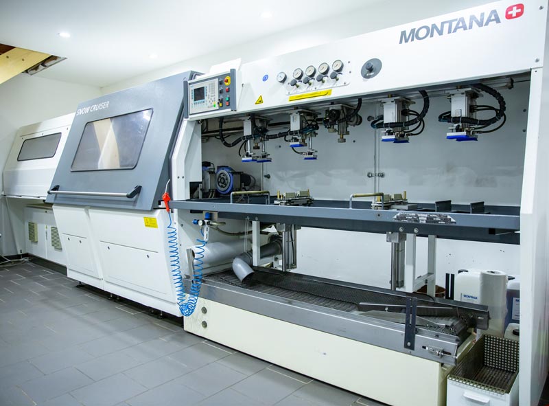 MONTANA Snow Cruiser